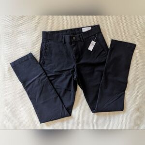 NWT GAP 30x34 Slim Cut Chinos, Navy, 98% Cotton